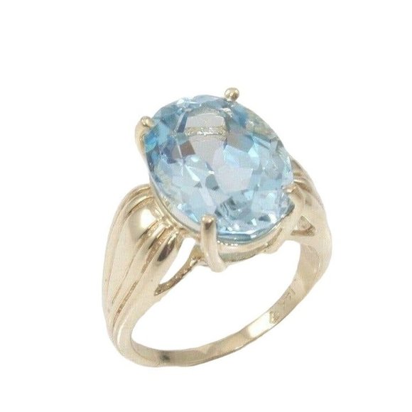 Solid 14K Yellow Gold Blue Topaz Solitaire Cocktail Ring Size 5.25